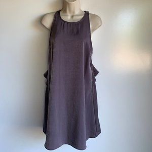 NEW Le Kate Gray Sleeveless Shift Dress, Ruffles in the back, Size Medium